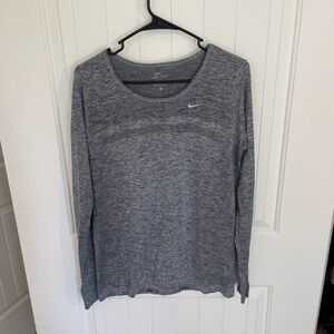 Nike Long Sleeve Exercise Top